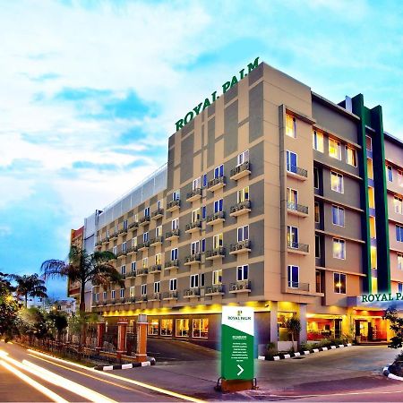 Royal Palm Hotel & Conference Center Cengkareng جاكرتا المظهر الخارجي الصورة
