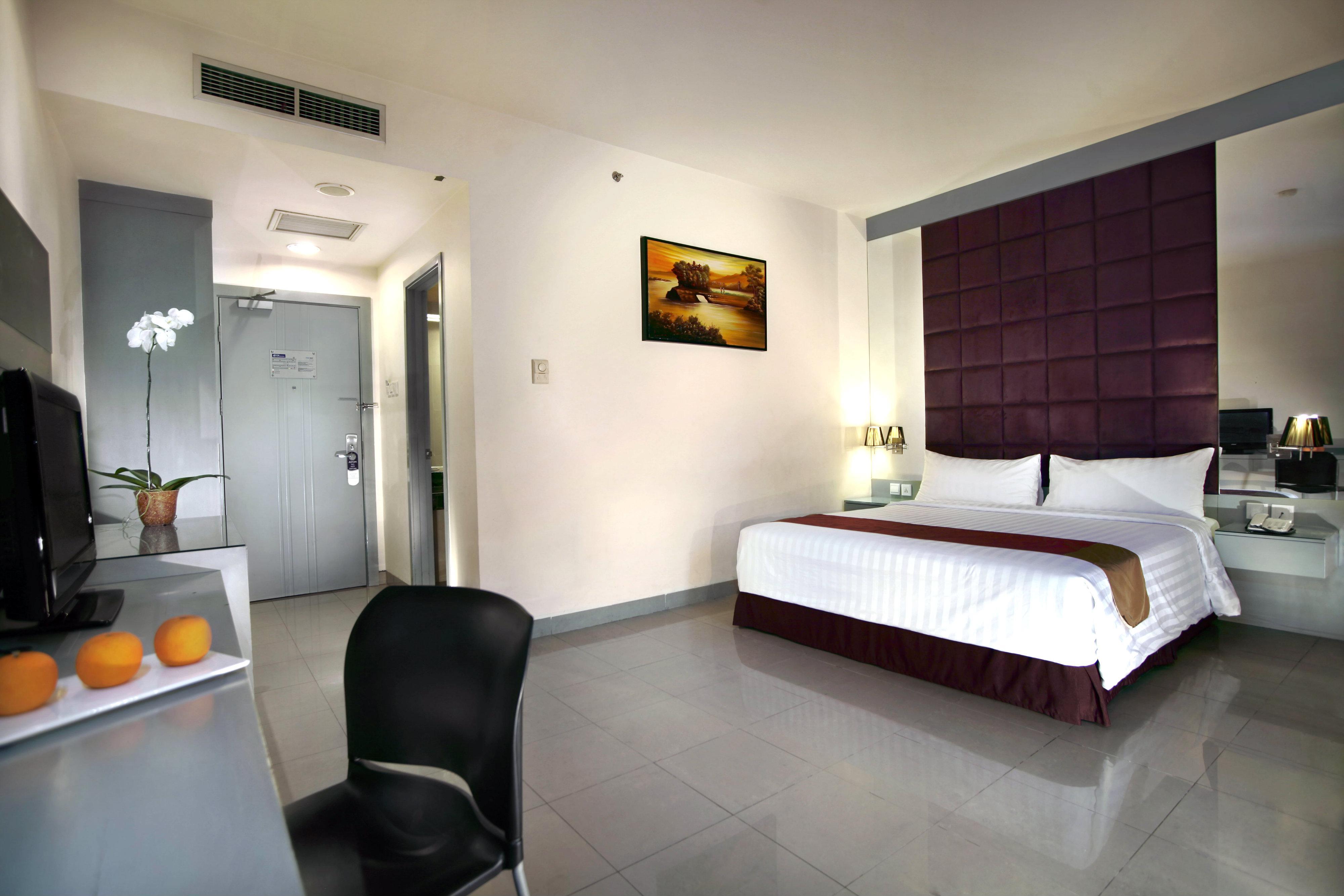 Royal Palm Hotel & Conference Center Cengkareng جاكرتا المظهر الخارجي الصورة