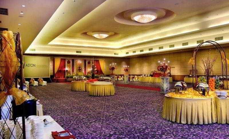 جاكرتا Royal Palm Hotel & Conference Center Cengkareng المظهر الخارجي الصورة