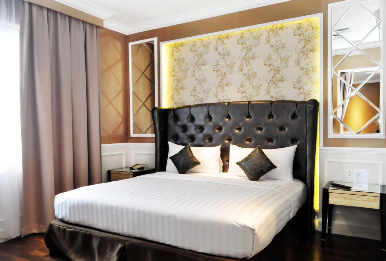 Royal Palm Hotel & Conference Center Cengkareng جاكرتا المظهر الخارجي الصورة